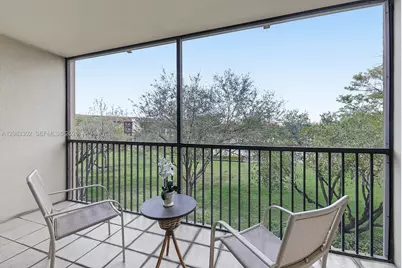 1200 SW 137th Ave #308E, Pembroke Pines, FL 33027 - Photo 8