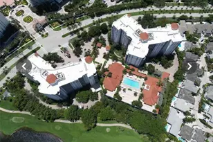 20000 E Country Club Dr, Aventura, FL 33180 - Photo 24