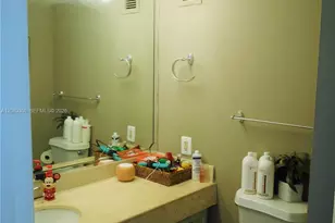 6770 Indian Creek Dr, Miami Beach, FL 33141 - Photo 18