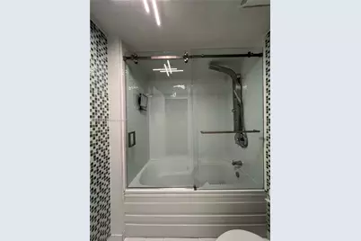 690 SW 1st Ct #1210, Miami, FL 33130 - Photo 12