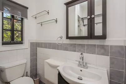 1222 Salzedo St #4, Coral Gables, FL 33134 - Photo 24