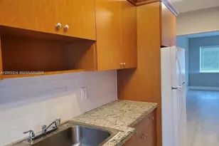 8035 Byron Ave, Miami Beach, FL 33141 - Photo 2