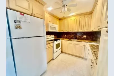801 SW 133rd Ter #105K, Pembroke Pines, FL 33027 - Photo 8