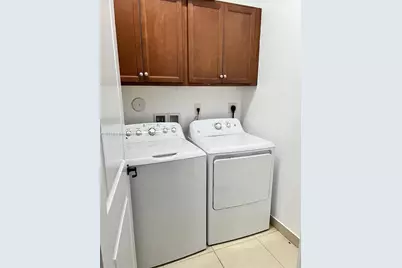 3214 W 97th St #3214, Hialeah, FL 33018 - Photo 12