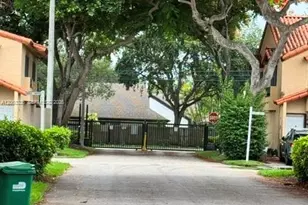 10005 SW 77th Ct, Miami, FL 33156 - Photo 16
