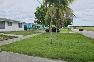 75 SW 18th Ave, Homestead, FL 33030 - Photo 10
