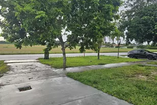 75 SW 18th Ave, Homestead, FL 33030 - Photo 20