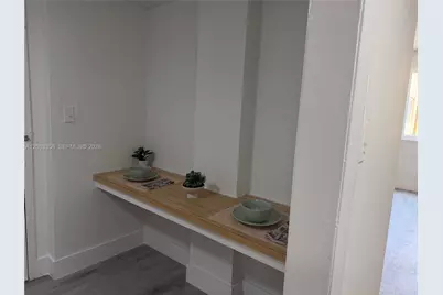 6980 NW 186th St #3-423A, Hialeah, FL 33015 - Photo 4