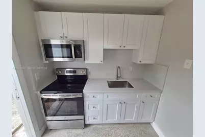 1715 SW 4th St #1717, Miami, FL 33135 - Photo 8