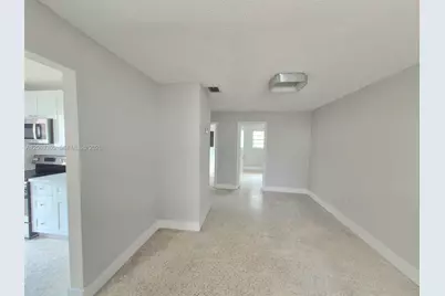 1715 SW 4th St #1717, Miami, FL 33135 - Photo 4
