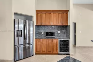 2710 Walkers Way, Weston, FL 33331 - Photo 20