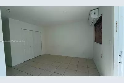 [Address not provided], Oakland Park, FL 33334 - Photo 4