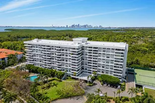 155 Ocean Ln Dr, Key Biscayne, FL 33149 - Photo 12