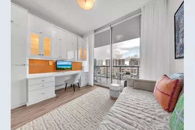 [Address not provided], Miami Beach, FL 33141 - Photo 30
