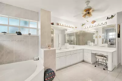 10825 SW 91st Ln, Miami, FL 33176 - Photo 26