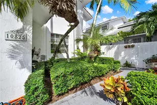 10825 SW 91st Ln, Miami, FL 33176 - Photo 4