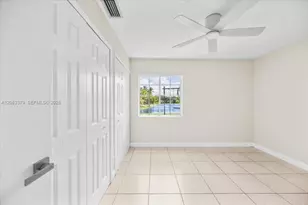 4201 W Sailboat Dr, Cooper City, FL 33026 - Photo 12