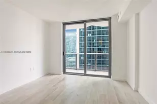 55 SW 9th St, Miami, FL 33130 - Photo 10