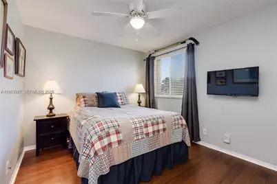 1280 Majesty Ter, Weston, FL 33327 - Photo 30