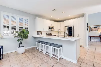 1280 Majesty Ter, Weston, FL 33327 - Photo 6