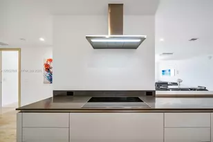 1000 Brickell Plaza, Miami, FL 33131 - Photo 22