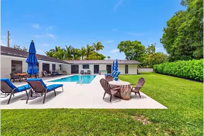17701 SW 87th Ave, Palmetto Bay, FL 33157 - Photo 6