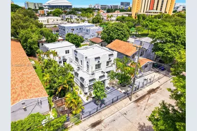 128 NW 9th Ave #7, Miami, FL 33128 - Photo 2