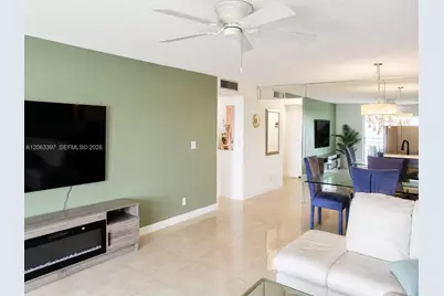 401 SE 3rd St #608, Dania Beach, FL 33004 - Photo 6