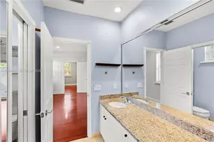 3160 Matilda St, Miami, FL 33133 - Photo 30