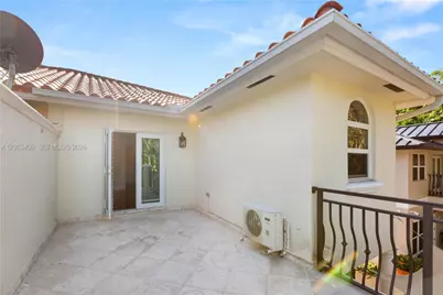 3160 Matilda St #3160, Miami, FL 33133 - Photo 36
