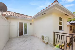 3160 Matilda St, Miami, FL 33133 - Photo 36