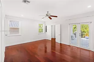 3160 Matilda St, Miami, FL 33133 - Photo 26