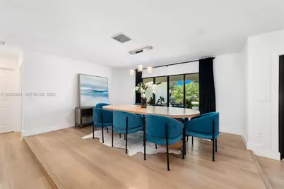 1520 SW 68th Ave, Plantation, FL 33317 - Photo 10