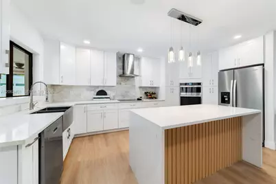 1520 SW 68th Ave, Plantation, FL 33317 - Photo 12