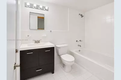 104 SW 9th St #1403, Miami, FL 33130 - Photo 2