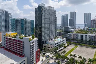 90 NE 32nd St, Miami, FL 33137 - Photo 58