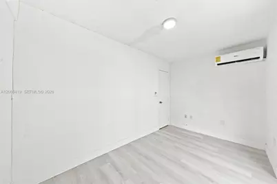 635 SW 7th Ct #APT 4, Miami, FL 33130 - Photo 26