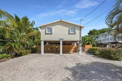 230 66th Street Ocean, Marathon, FL 33050 - Photo 2