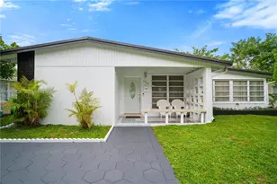 1645 NE 169th St, North Miami Beach, FL 33162 - Photo 1