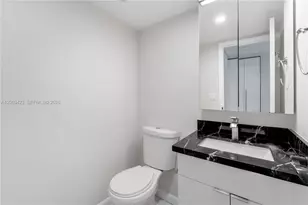 100 Bayview Dr, Sunny Isles Beach, FL 33160 - Photo 20