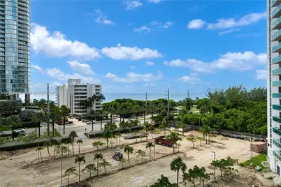100 Bayview Dr #709, Sunny Isles Beach, FL 33160 - Photo 6