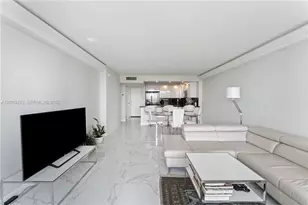 100 Bayview Dr, Sunny Isles Beach, FL 33160 - Photo 12