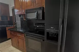 9350 E Bay Harbor Dr, Bay Harbor Islands, FL 33154 - Photo 16