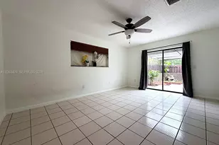 4226 S Landar Dr, Lake Worth, FL 33463 - Photo 4
