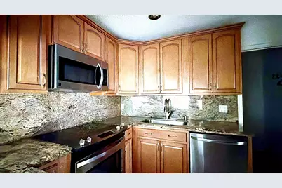 4226 S Landar Dr #4226, Lake Worth, FL 33463 - Photo 8