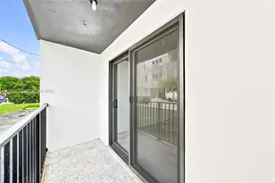635 SW 7th Ct, Miami, FL 33130 - Photo 28
