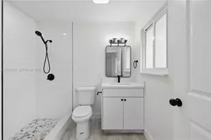 1867 NW 8th Ave, Homestead, FL 33030 - Photo 6