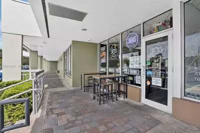 Turnkey Hollywood Restaurant W/ Hood, Gas & 2Cop!, Hollywood, FL 33021 - Photo 26