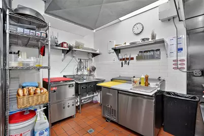 Turnkey Hollywood Restaurant W/ Hood, Gas & 2Cop!, Hollywood, FL 33021 - Photo 22