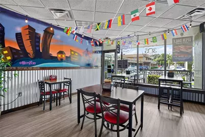 Turnkey Hollywood Restaurant W/ Hood, Gas & 2Cop!, Hollywood, FL 33021 - Photo 1